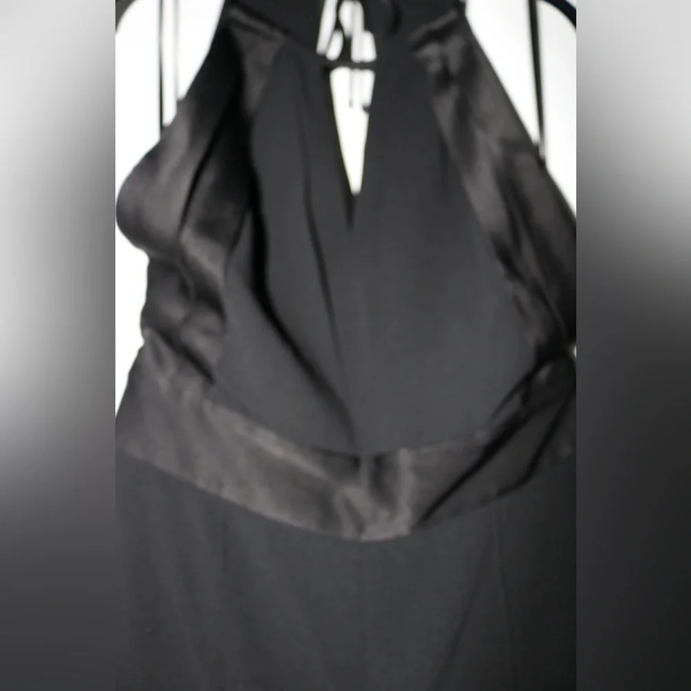 NWT- Black Diane Von Furstenberg Ireland wide-leg jumpsuit in black- size 4 - Picture 11 of 14